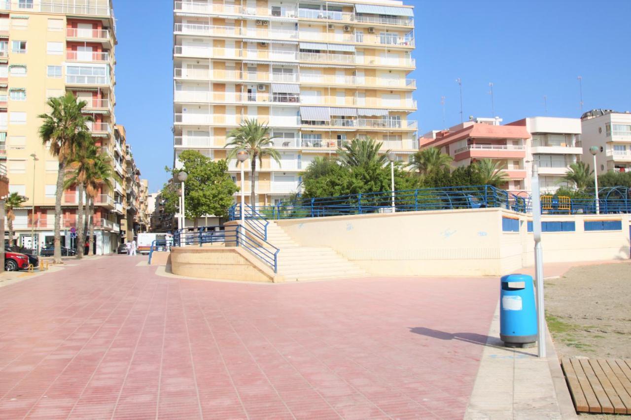 Apartamento En Santa Pola, Playa De Levante Sp102 Luaran gambar